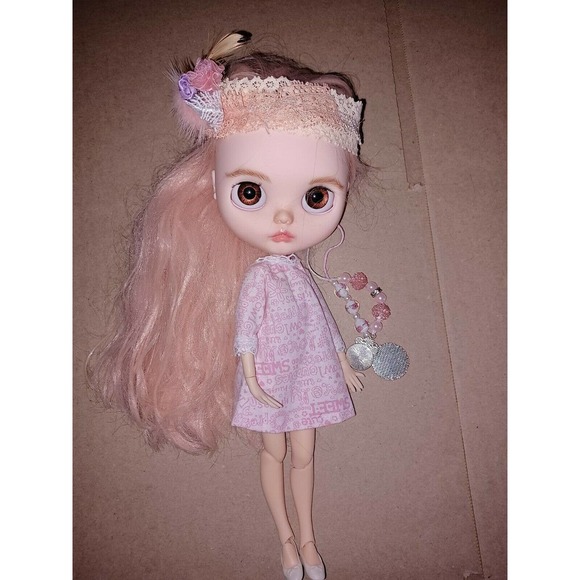 CUSTOM 12” BLYTHE DOLL TAFFY OOAK Bobbi by Victoria Fox Dolls - Picture 2 of 9